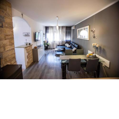 Apartment Kaja- modern and cozy flat in Zamet