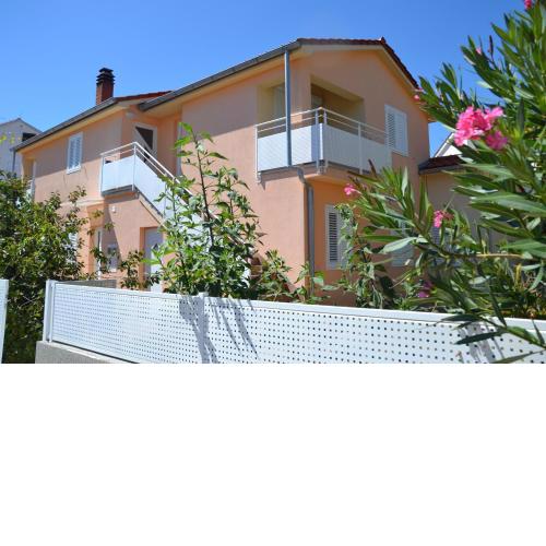 Apartment Klara
