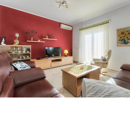 Apartment Laura by Interhome