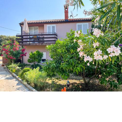 Apartment Lidija