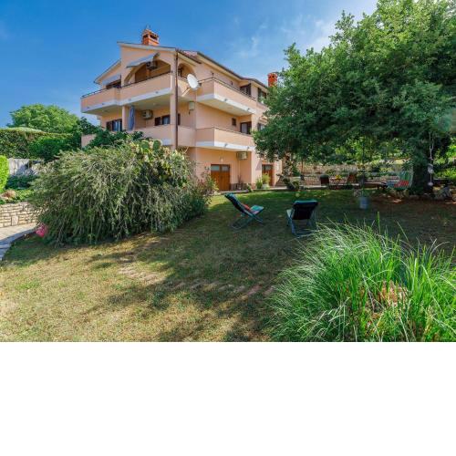 Apartment Lili-2 by Interhome
