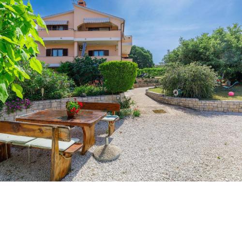 Apartment Lili-3 by Interhome