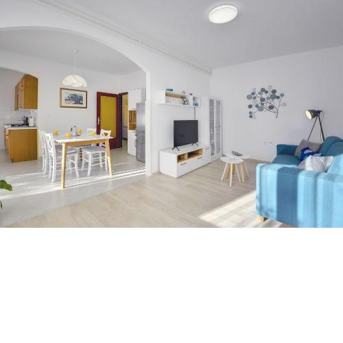Apartment Ljuba