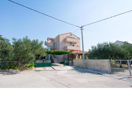 Apartment Lucija