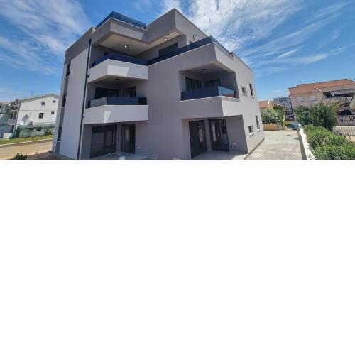 Apartment Luka