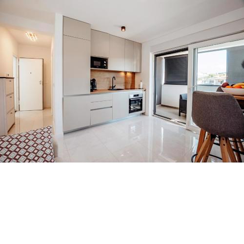 Apartment M&A