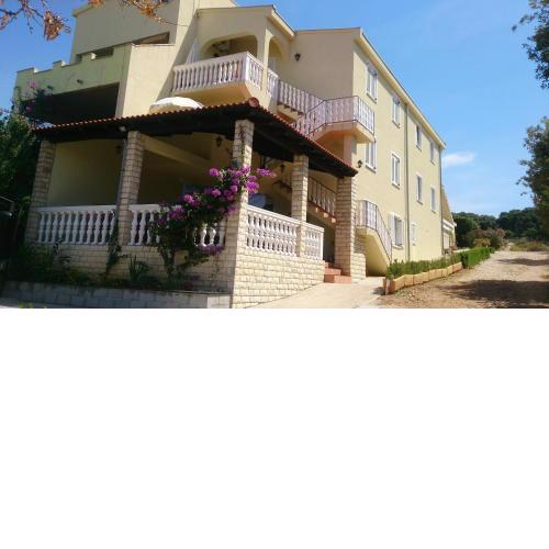 Apartment Mandre 12409c