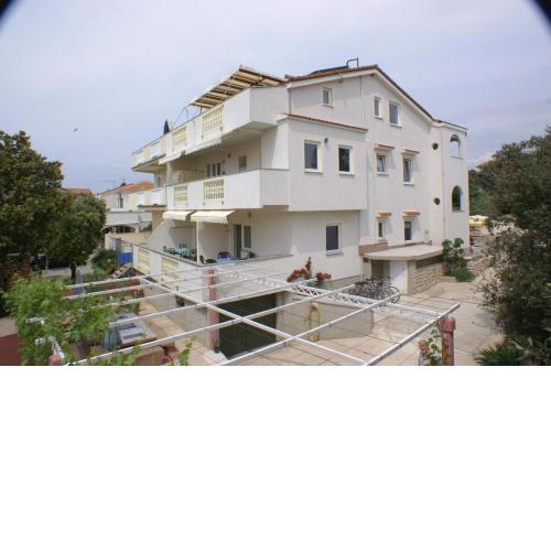 Apartment Mandre 4098d