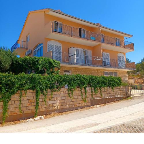 Apartment Matic Ograde