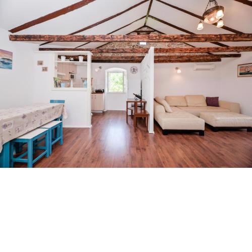 Apartment Mediterranean