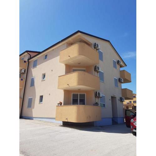 Apartment Milaja