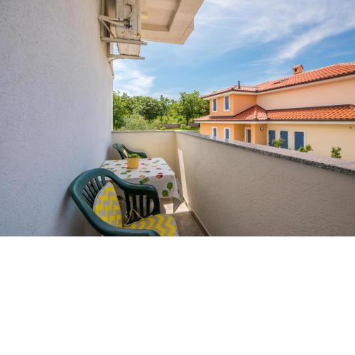 Apartment Mira 3