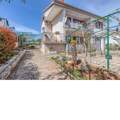 Apartment Mirijana