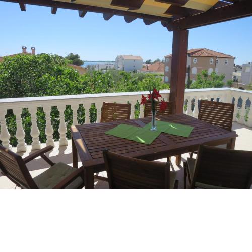 Apartment Mirjana-2 by Interhome