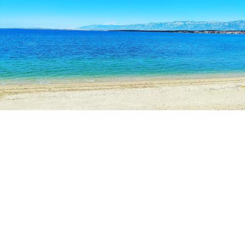 Apartment mit Meerblick, 50 Meter vom Sandstrand - Nin