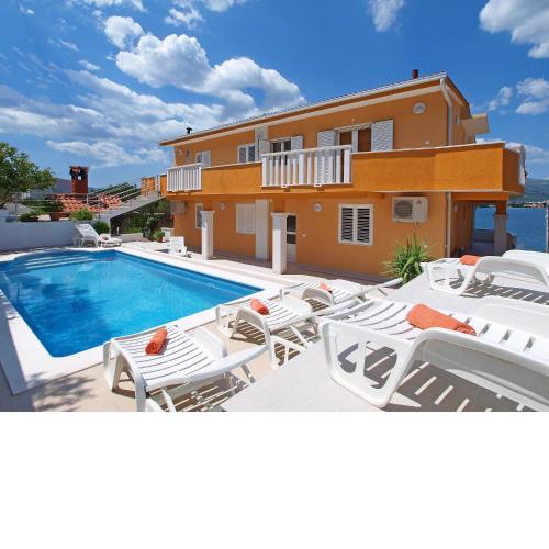 Apartment Mornar-3 by Interhome