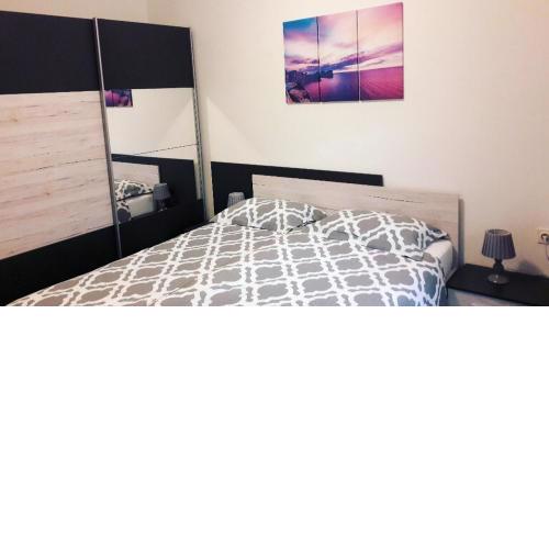 Apartment NENA near the city center with free parking