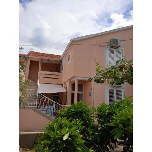 Apartment Neno