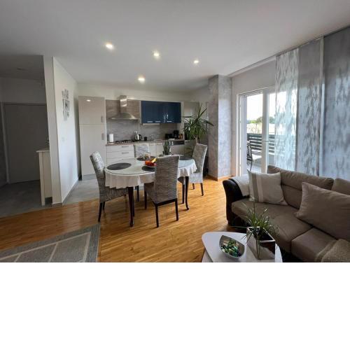 Apartment Nera Makarska