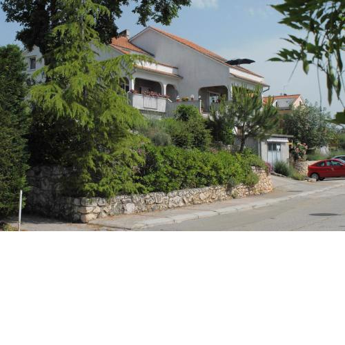 Apartment Njivice 5427b