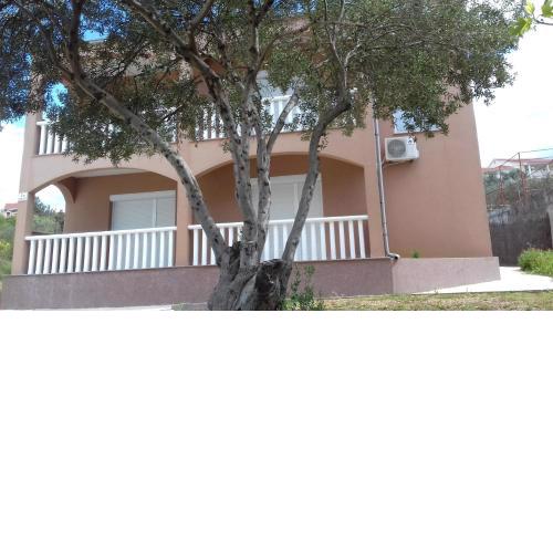 Apartment Okrug Gornji 13859a