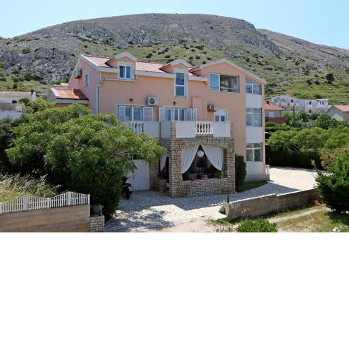Apartment Pag 6412c