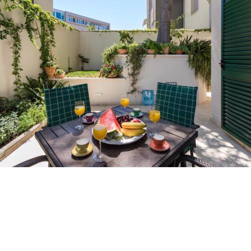 Apartment Pearl of Split (with terrace for 4)