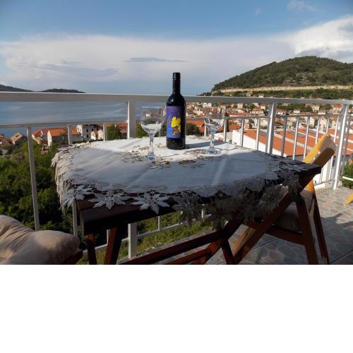 Apartment Pečarević - a holiday with a stunning view