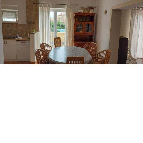 Apartment Petrovic