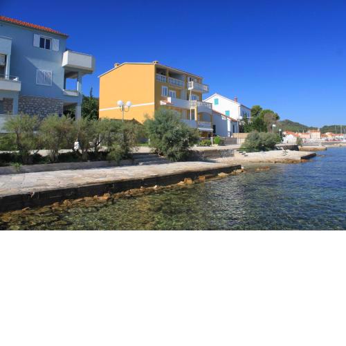 Apartment Preko 8384c