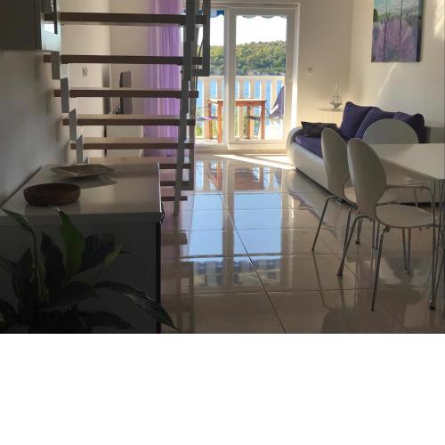 Apartment Purple Loft