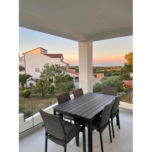 Apartment Rahat