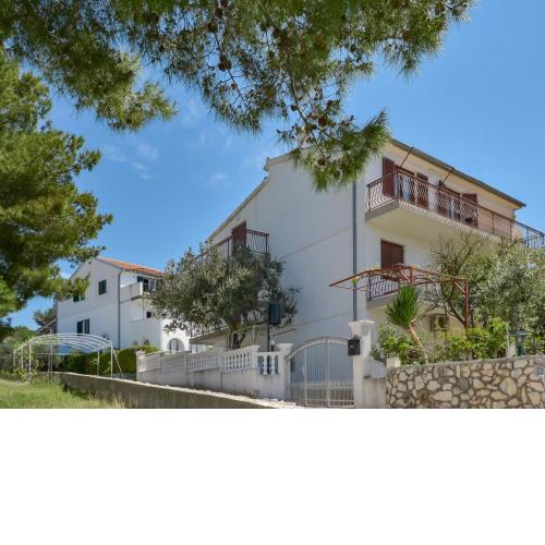 Apartment Rose-2 by Interhome