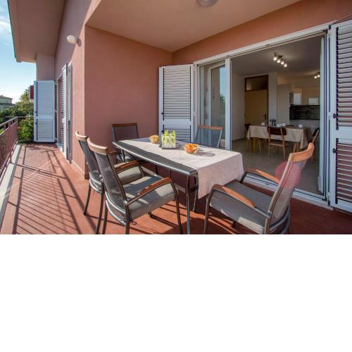 Apartment Rubina with secure parking