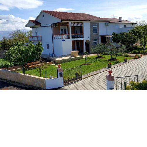 Apartment Sime
