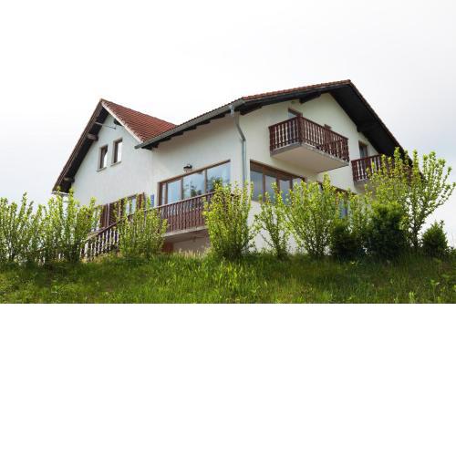 Apartment Smoljanac 14023a