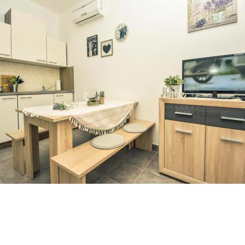Apartment Snježana-2 by Interhome
