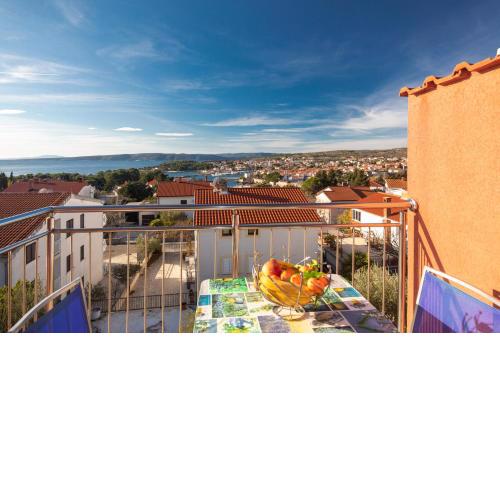 Apartment Sole with great view!