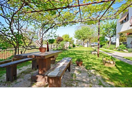 Apartment Srblin