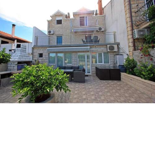 Apartment Supetar 5665a