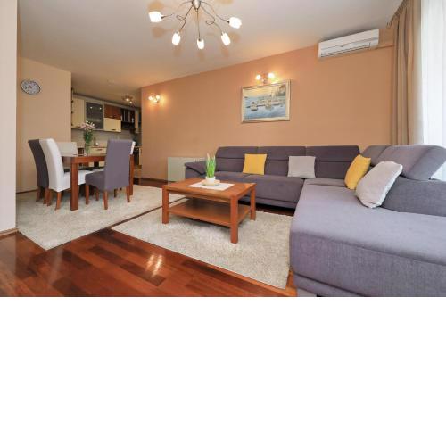 Apartment Toni Zadar
