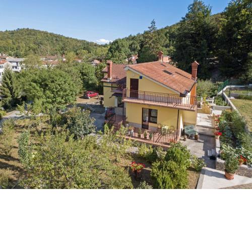 Apartment Tre Rose by Interhome