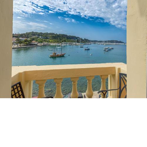 Apartment Viking Rovinj with Sea View