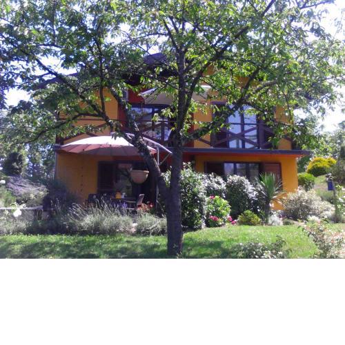 Apartment Villa Ema