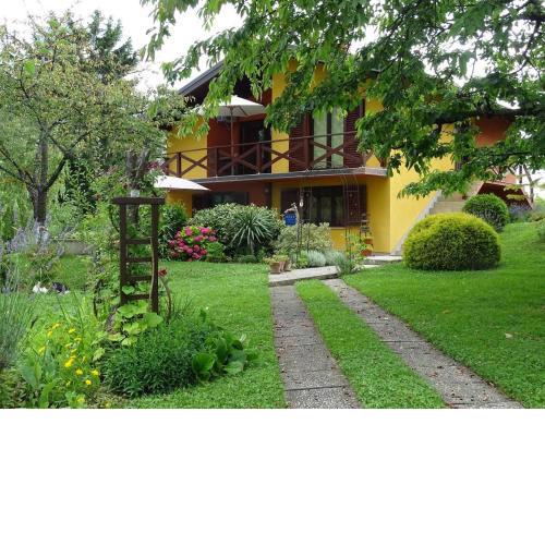 Apartment Villa Ema