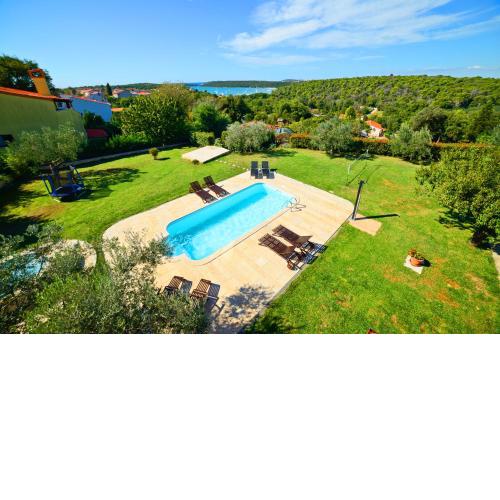 Apartment Villa Mare3 with pool, sea view and hydromassage