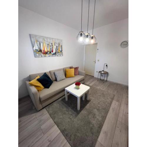 Apartment Violet