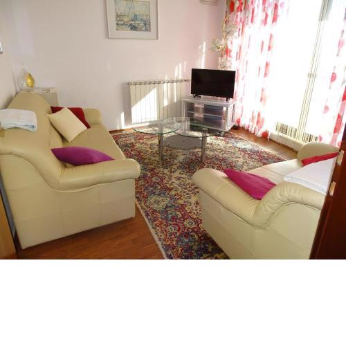 Apartment-Vlahov