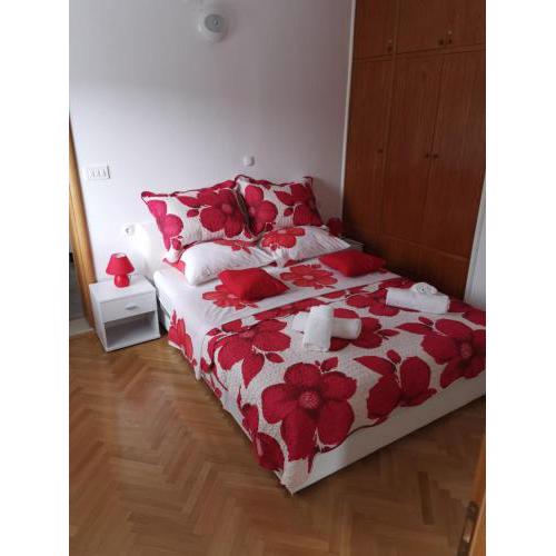 Apartment White Pearl