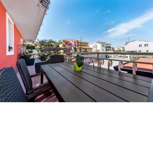 Apartment Zaneto